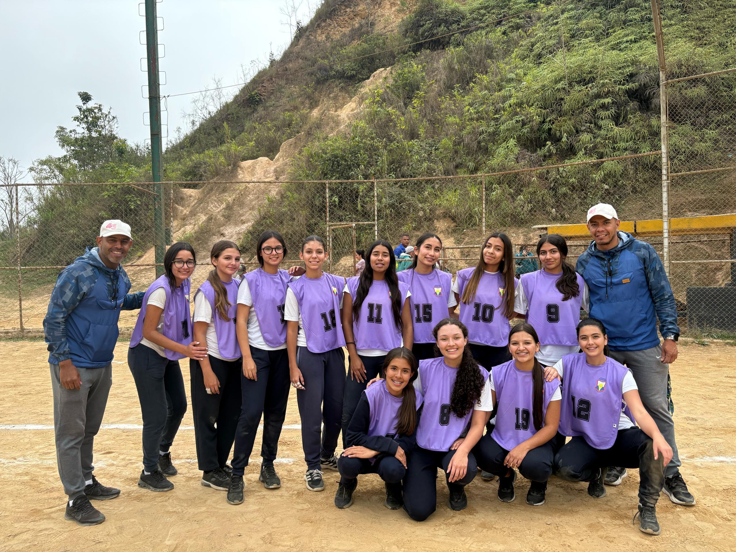 «Campeonas KICKINGBALL Mater Dei 2025»